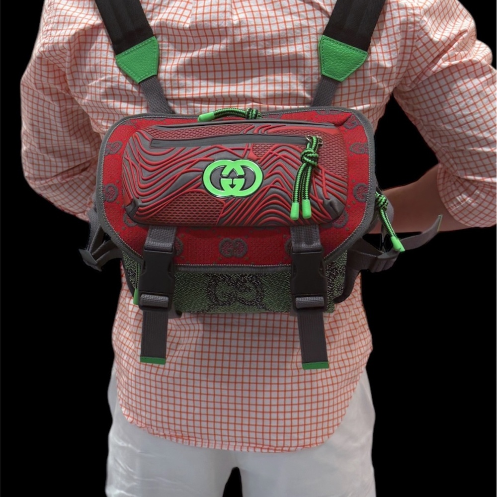 Gucci GG Nylon Backpack 721100 red and green‎ - Picture 3 of 14